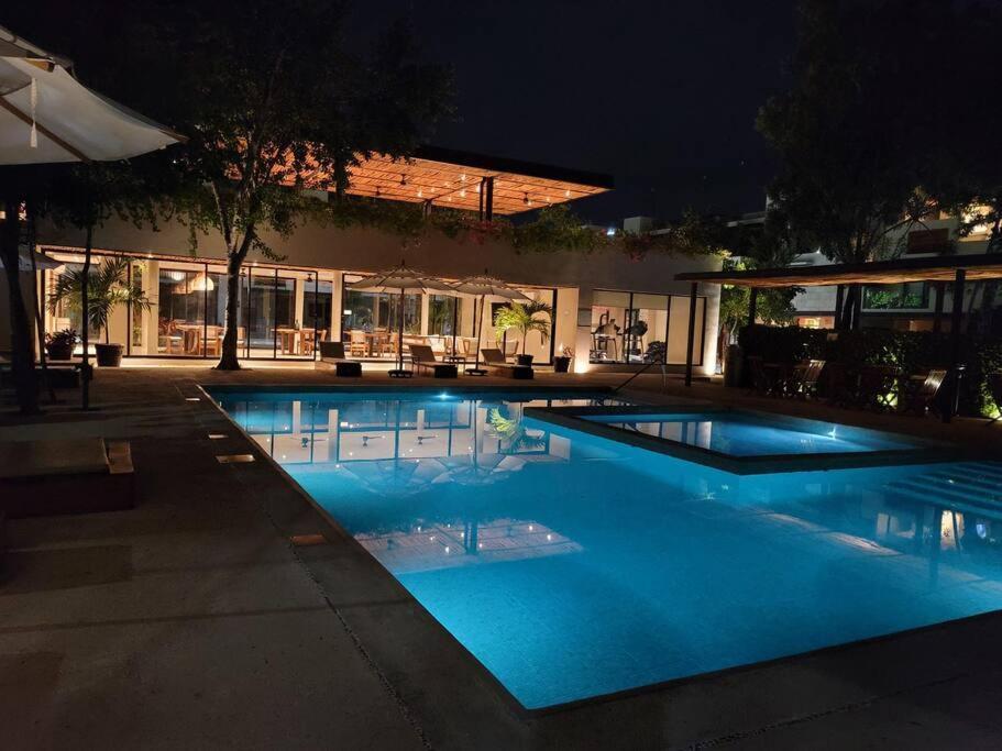 Amazing Dream Home In Gated Community プレヤデルカーメン エクステリア 写真