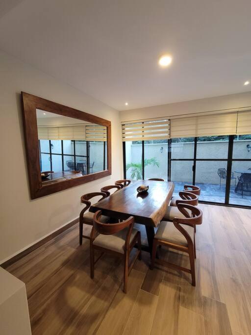 Amazing Dream Home In Gated Community プレヤデルカーメン エクステリア 写真