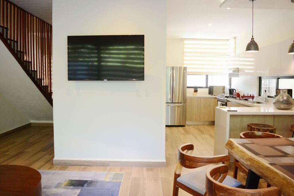 Amazing Dream Home In Gated Community プレヤデルカーメン エクステリア 写真